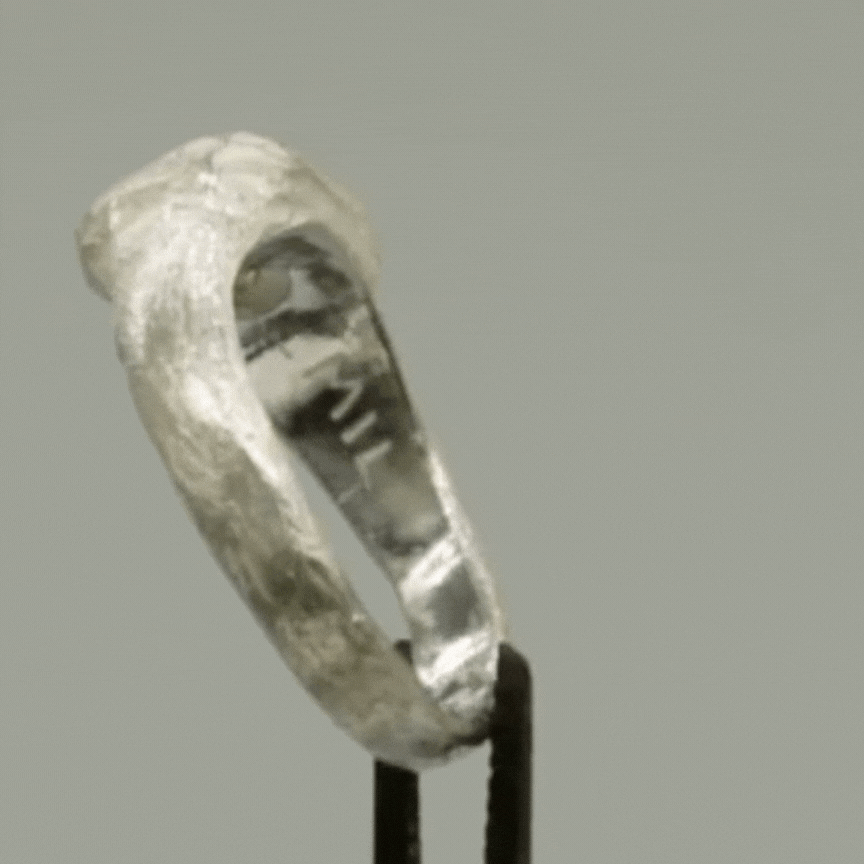 PAWNSTAR FROST SAPPHIRE