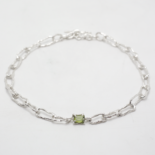 SURREAL NECKLACE